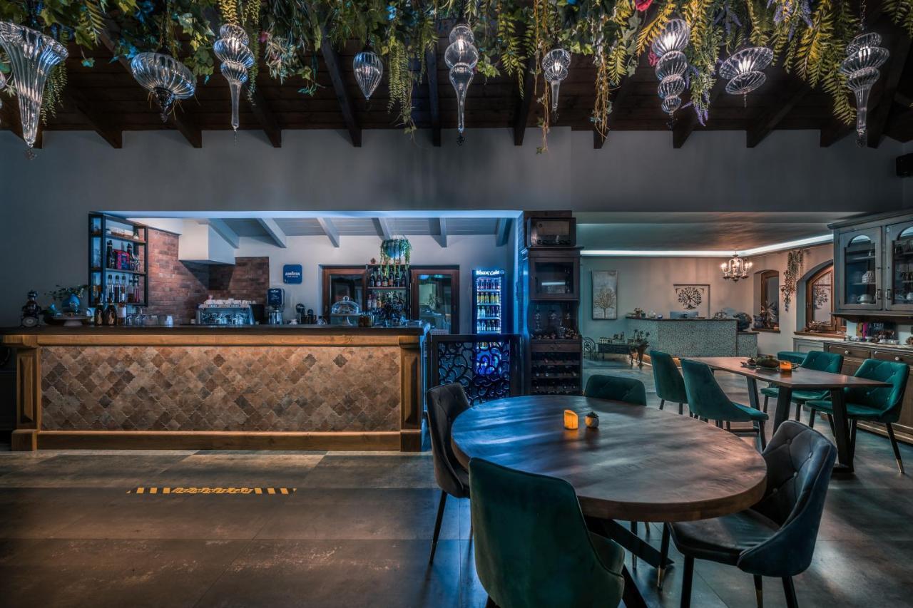 Albero Hotel Perama  Екстер'єр фото