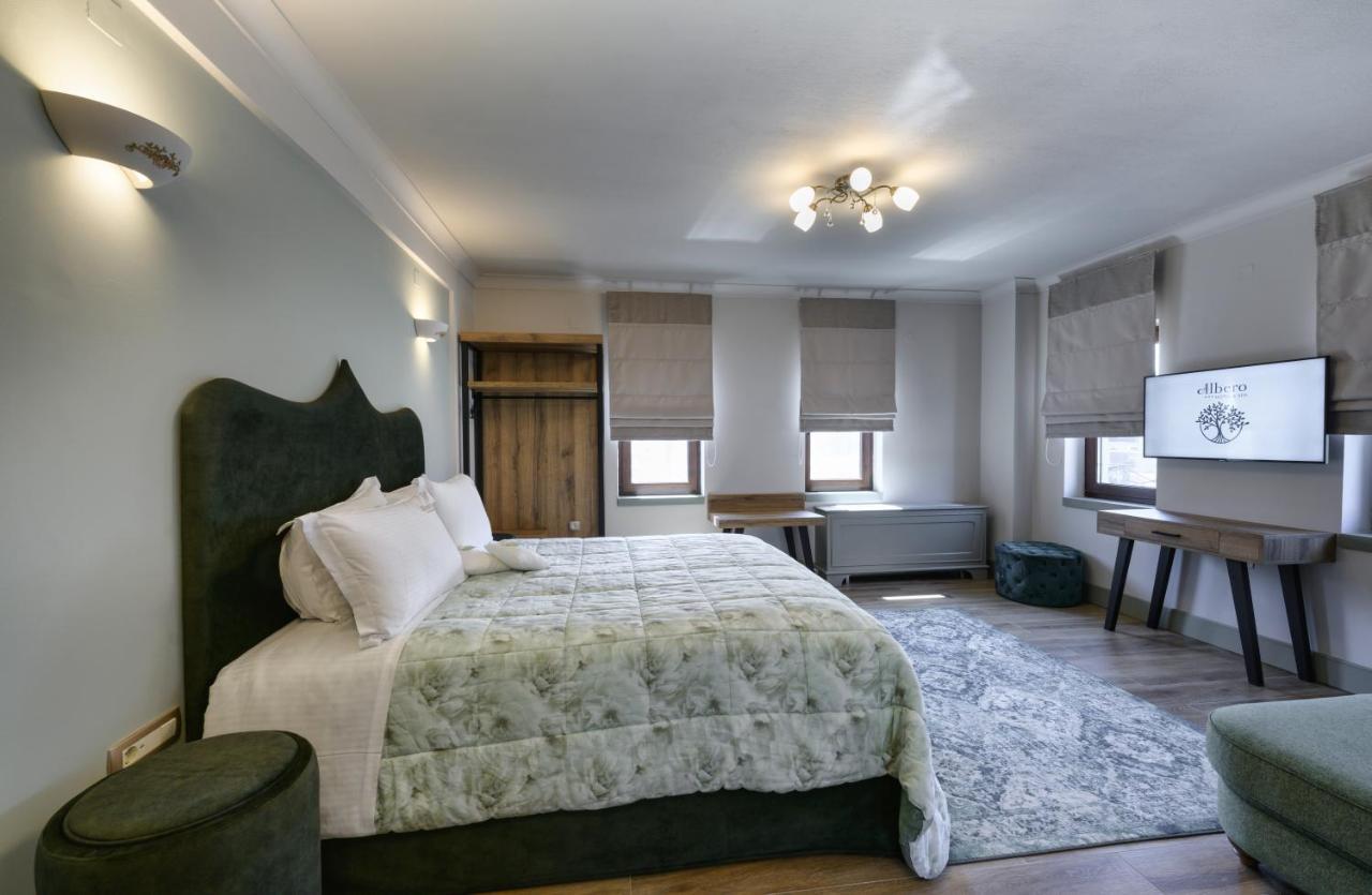 Albero Hotel Perama  Екстер'єр фото