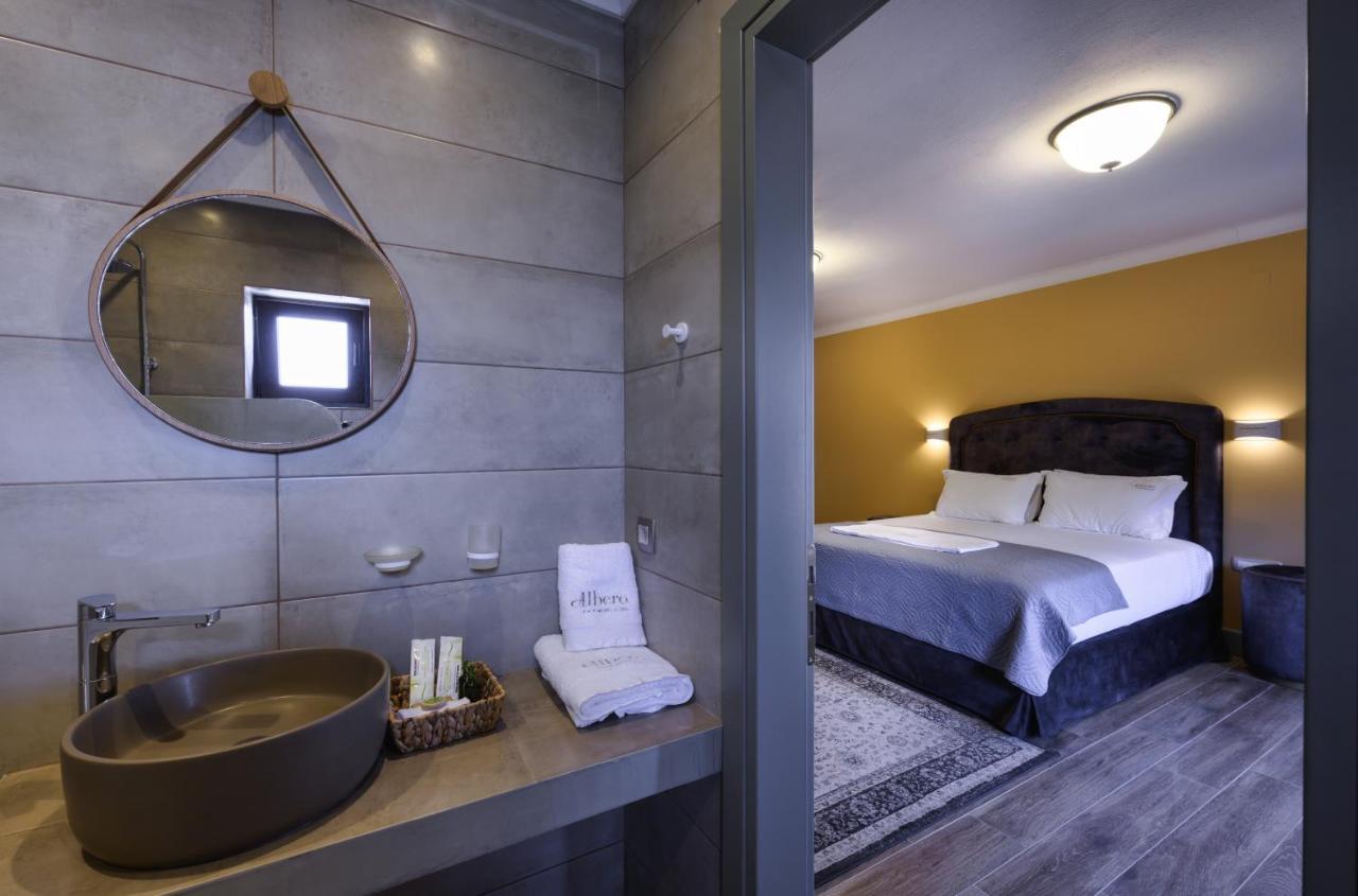 Albero Hotel Perama  Екстер'єр фото