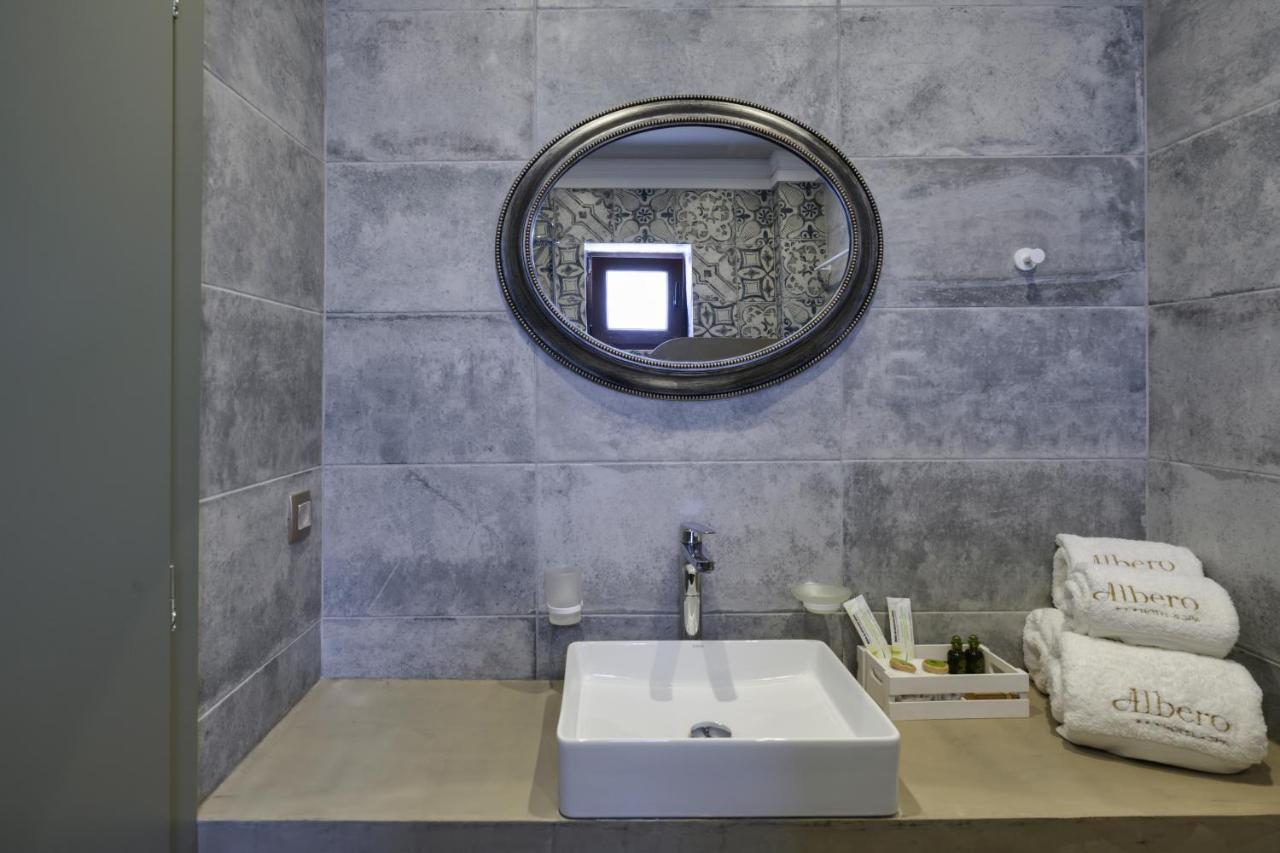 Albero Hotel Perama  Екстер'єр фото