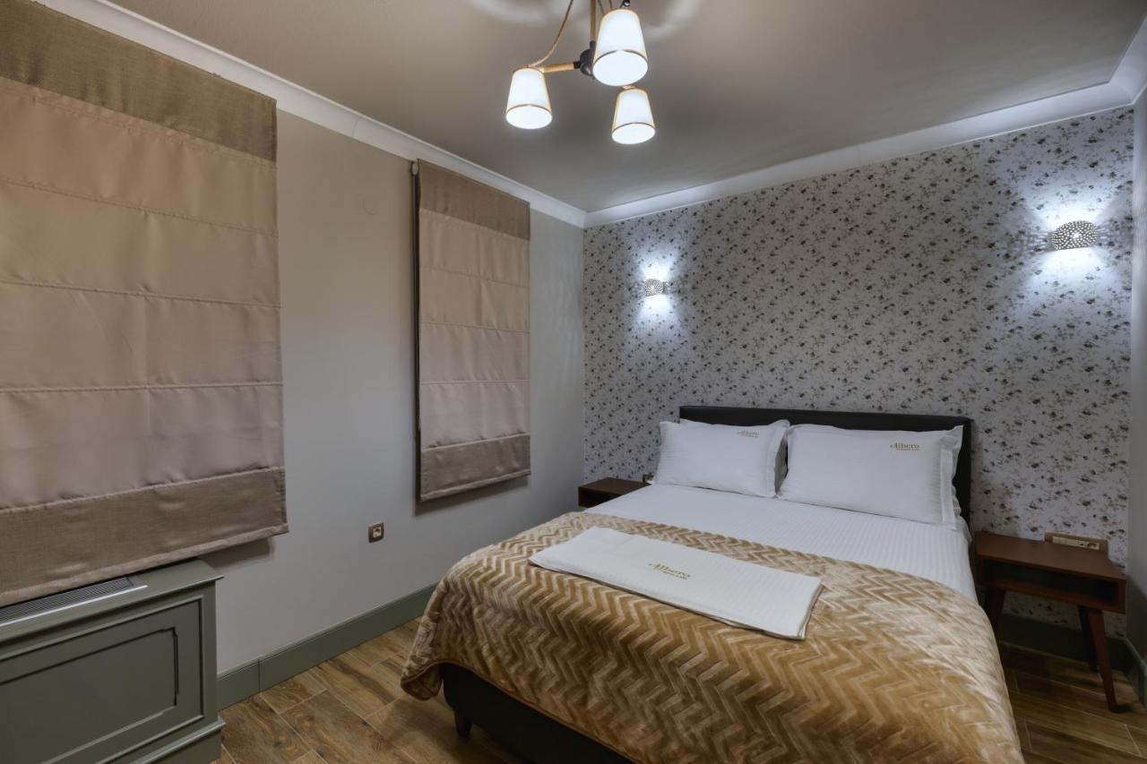 Albero Hotel Perama  Екстер'єр фото