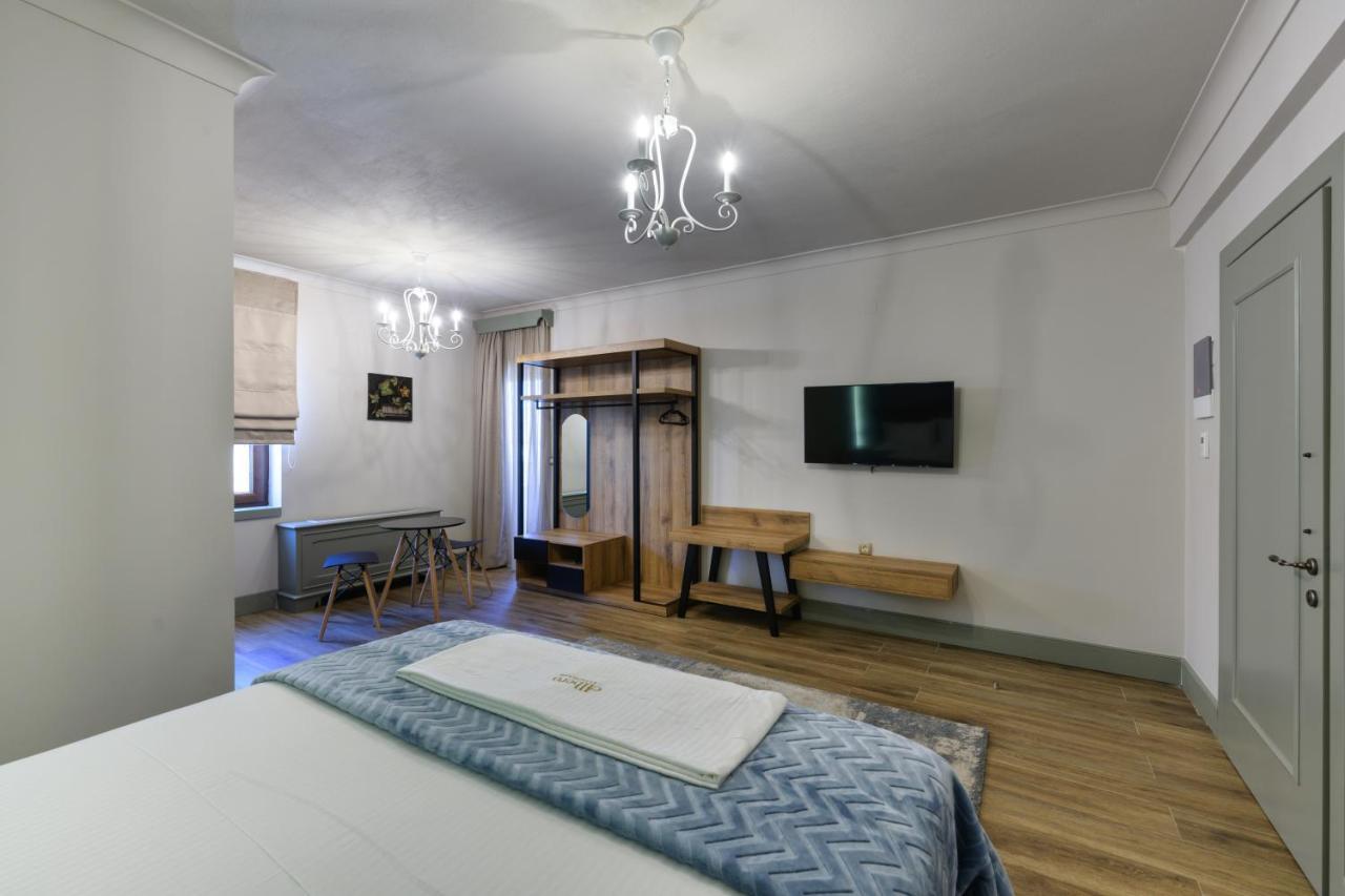 Albero Hotel Perama  Екстер'єр фото