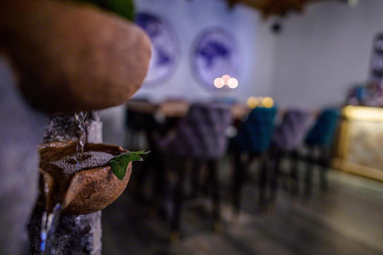 Albero Hotel Perama  Екстер'єр фото