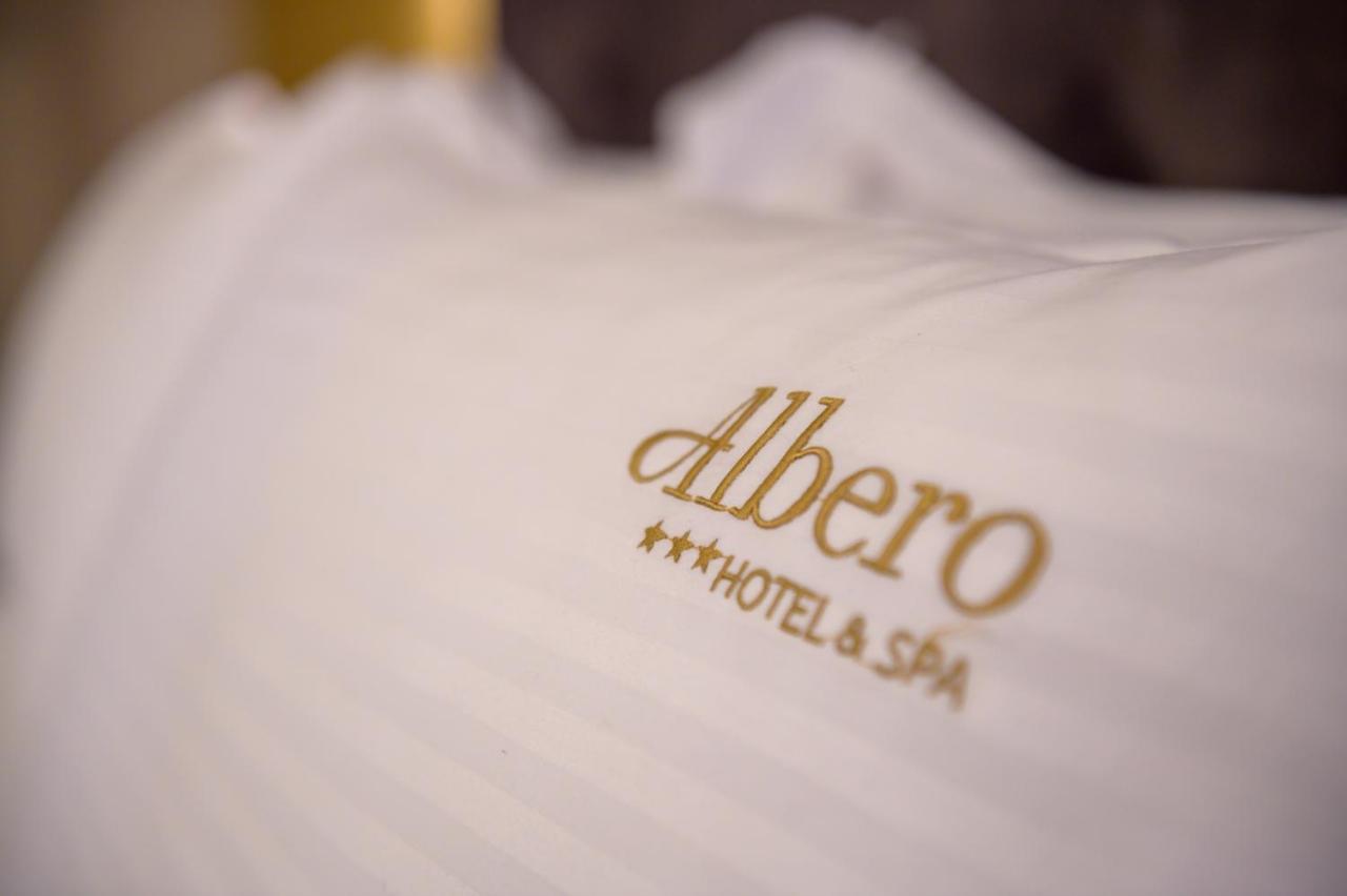 Albero Hotel Perama  Екстер'єр фото
