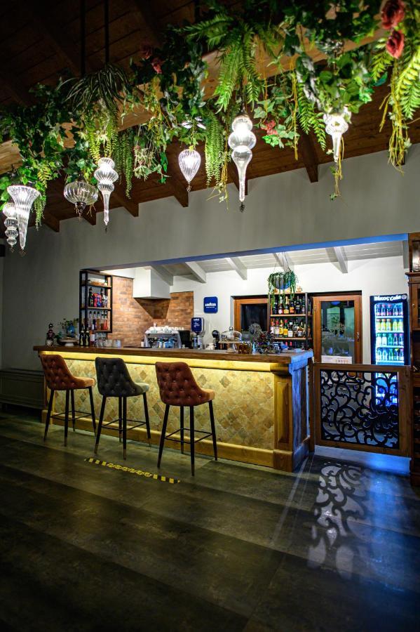 Albero Hotel Perama  Екстер'єр фото