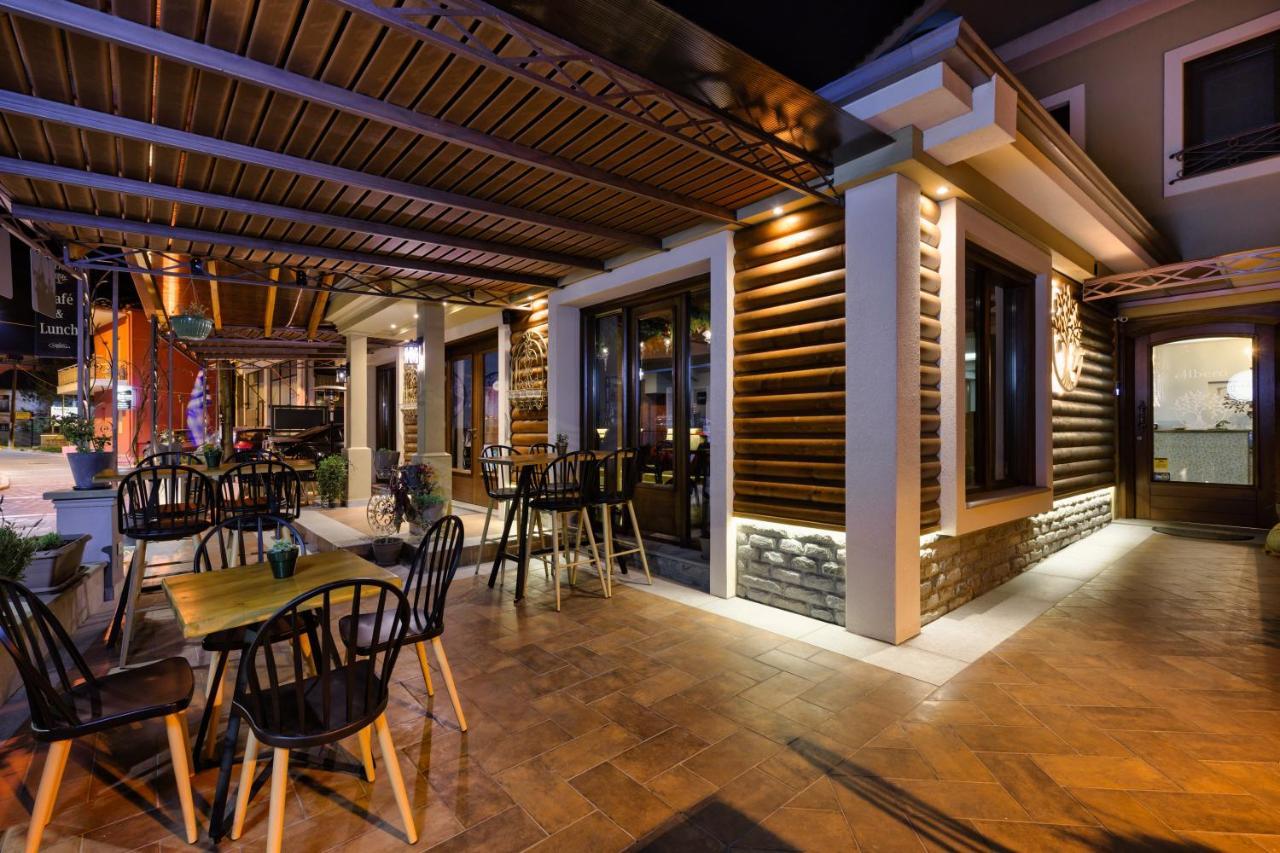Albero Hotel Perama  Екстер'єр фото