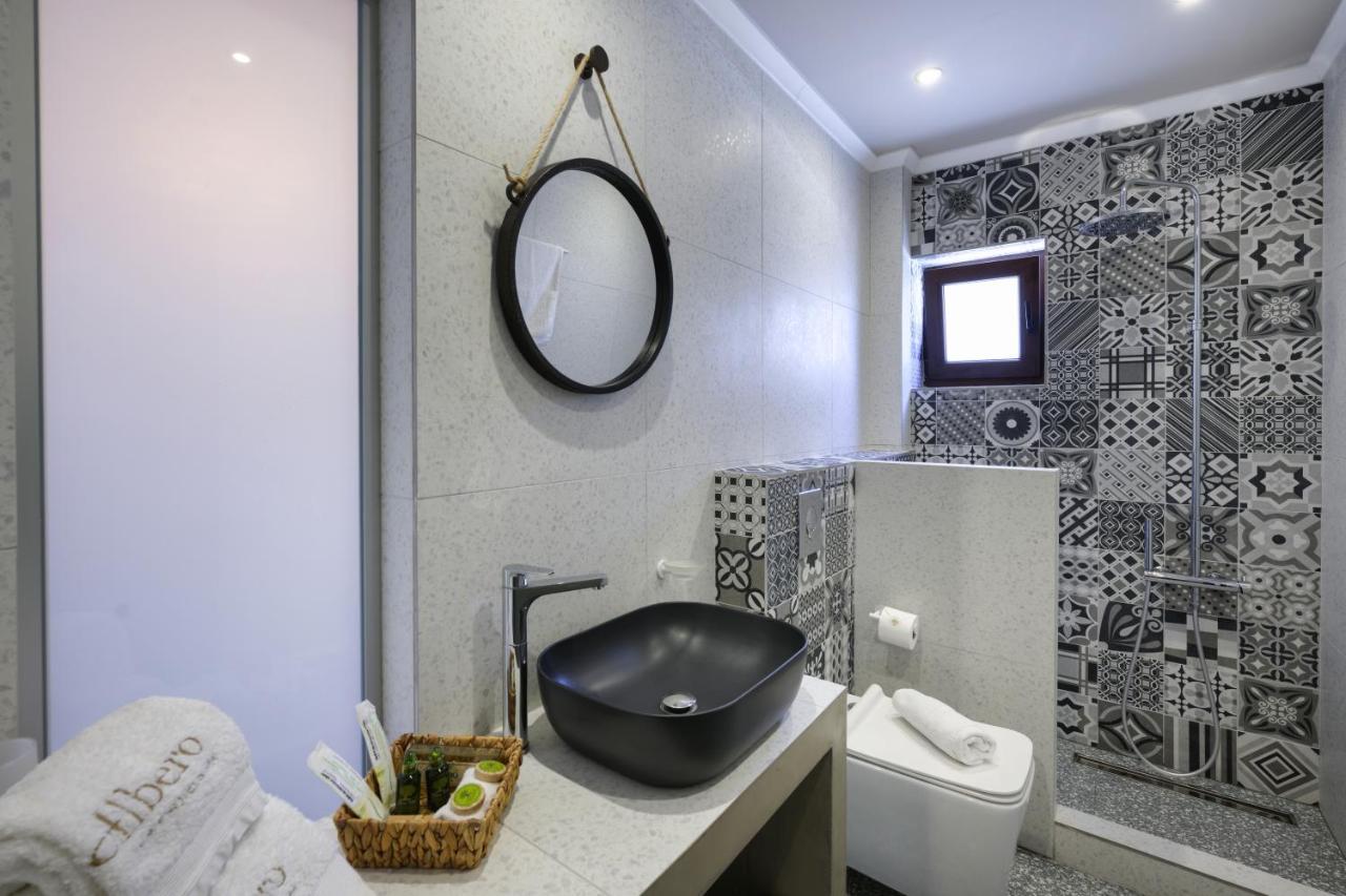 Albero Hotel Perama  Екстер'єр фото